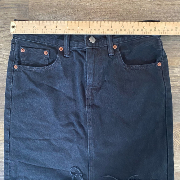 Levi's Jean Skirt 24 Black Denim Premium Frayed Western Rodeo Stampede Summer - Picture 3 of 15